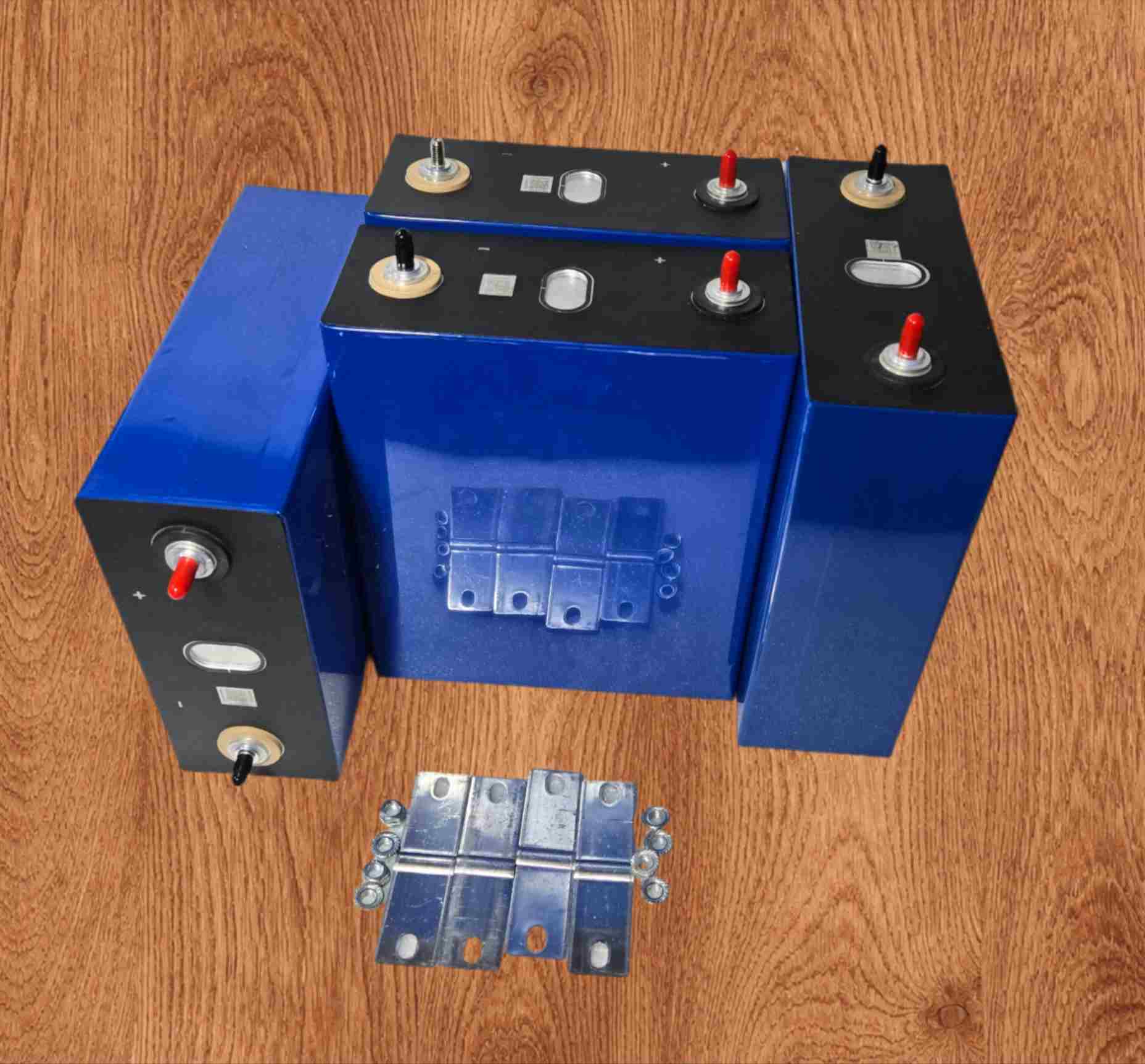 Battero Tech 314ah 3.2v Lifepo4 Lithium Battery Cells